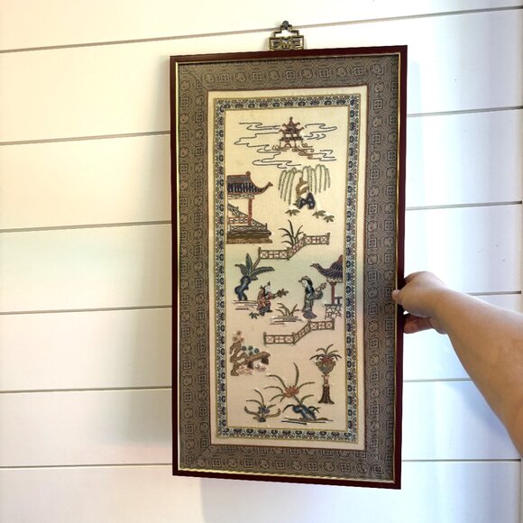 Vintage Framed Chinese Silk Embroidery Panel Asian Garden Scene Oriental Art - Picture 13 of 13